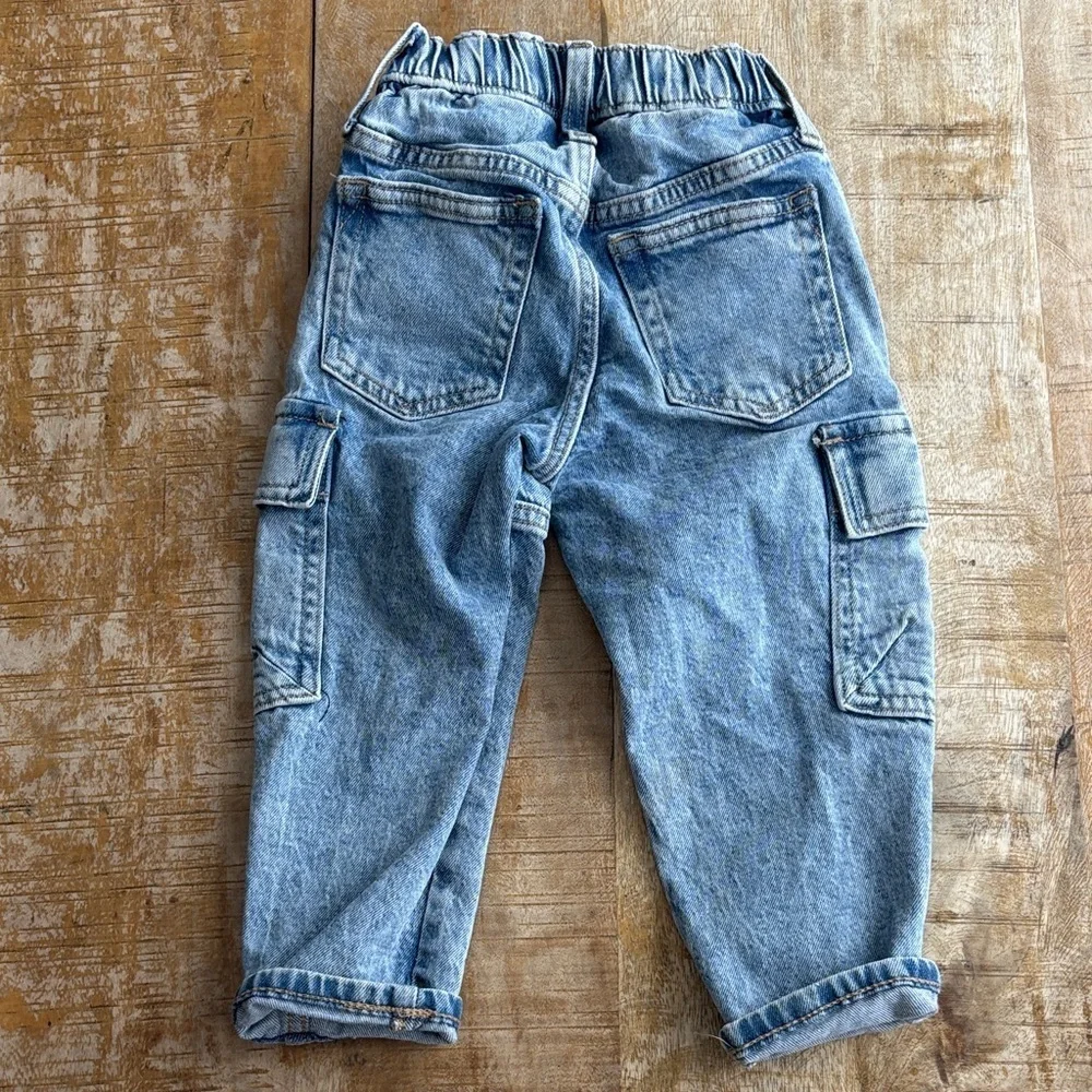 Gap Boys Relaxed Cargo Jeans size 2